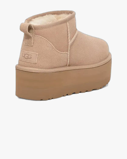 ugg7